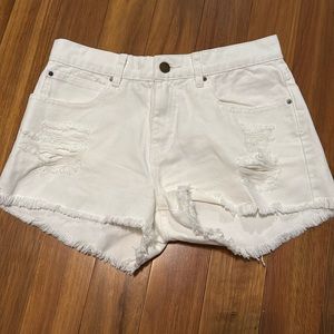 BILLABONG white distressed jean shorts Size 27